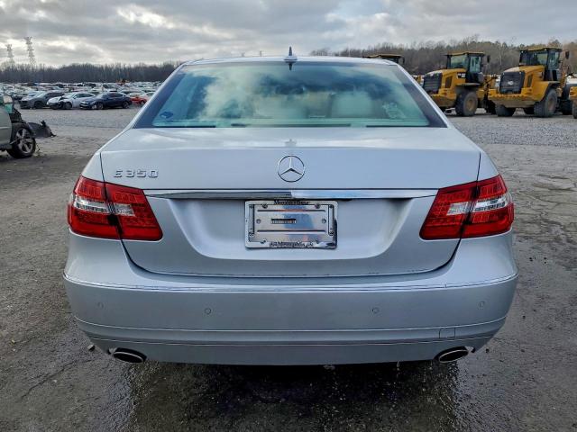 Mercedes-Benz E-Class 350 Image 5