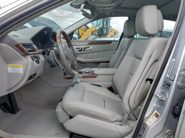 Mercedes-Benz E-Class 350 Image 4