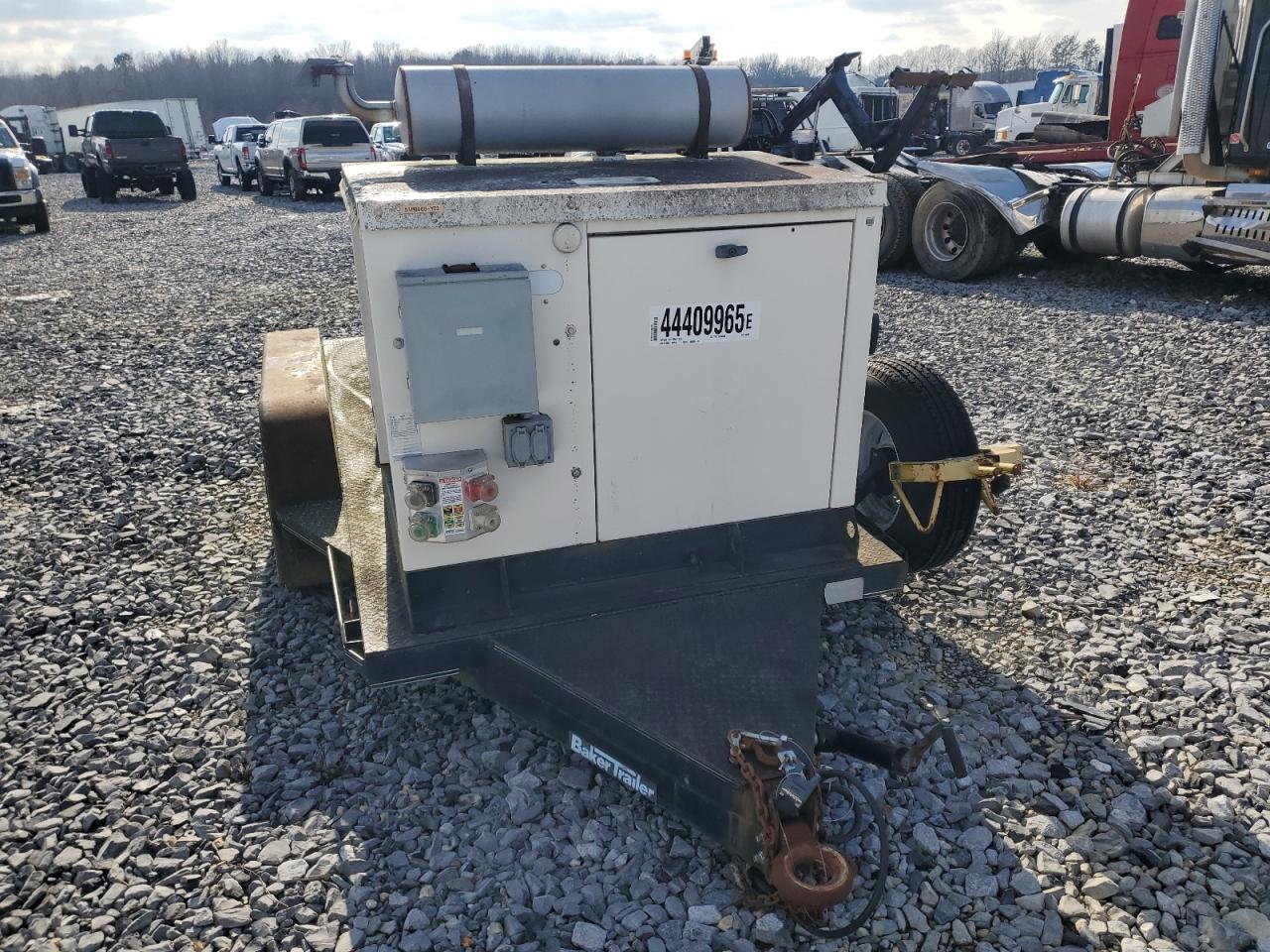 Trlr Trailer Image 10