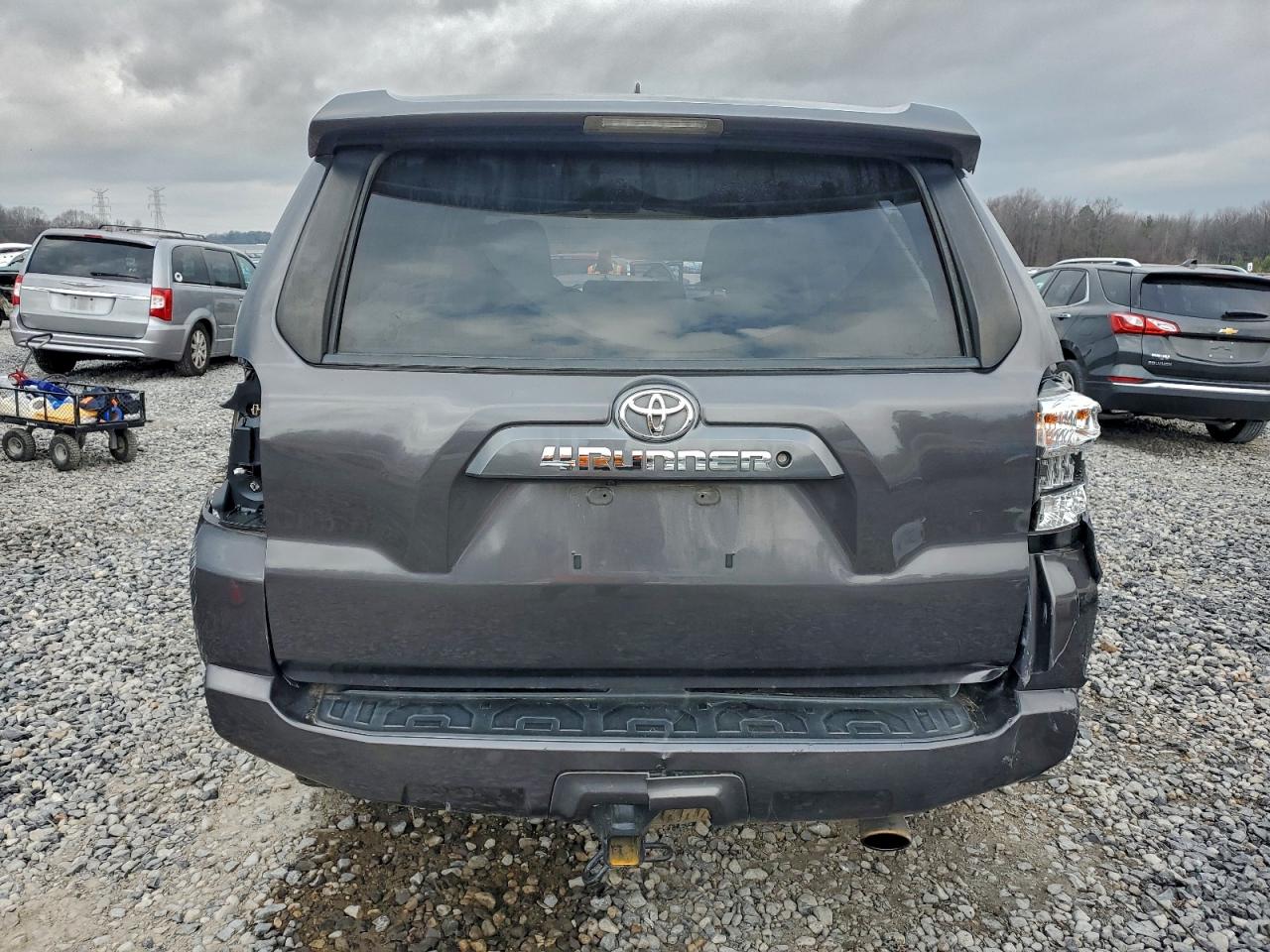 Toyota 4Runner Sr5/sr5 Premium Image 3