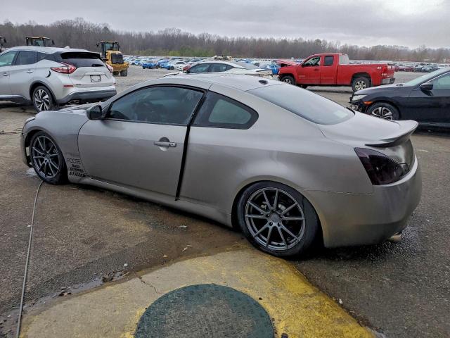 INFINITI G37 Image 8