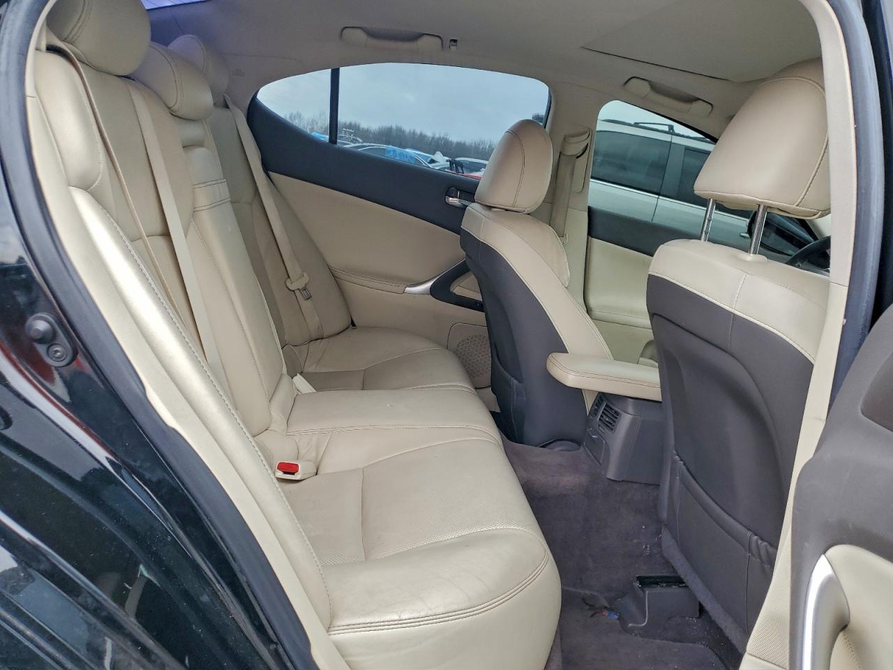 Lexus Is 250 Image 10