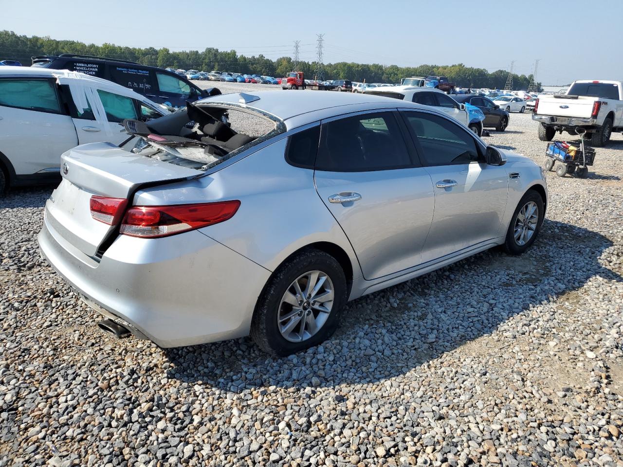 Kia Optima Lx Image 2