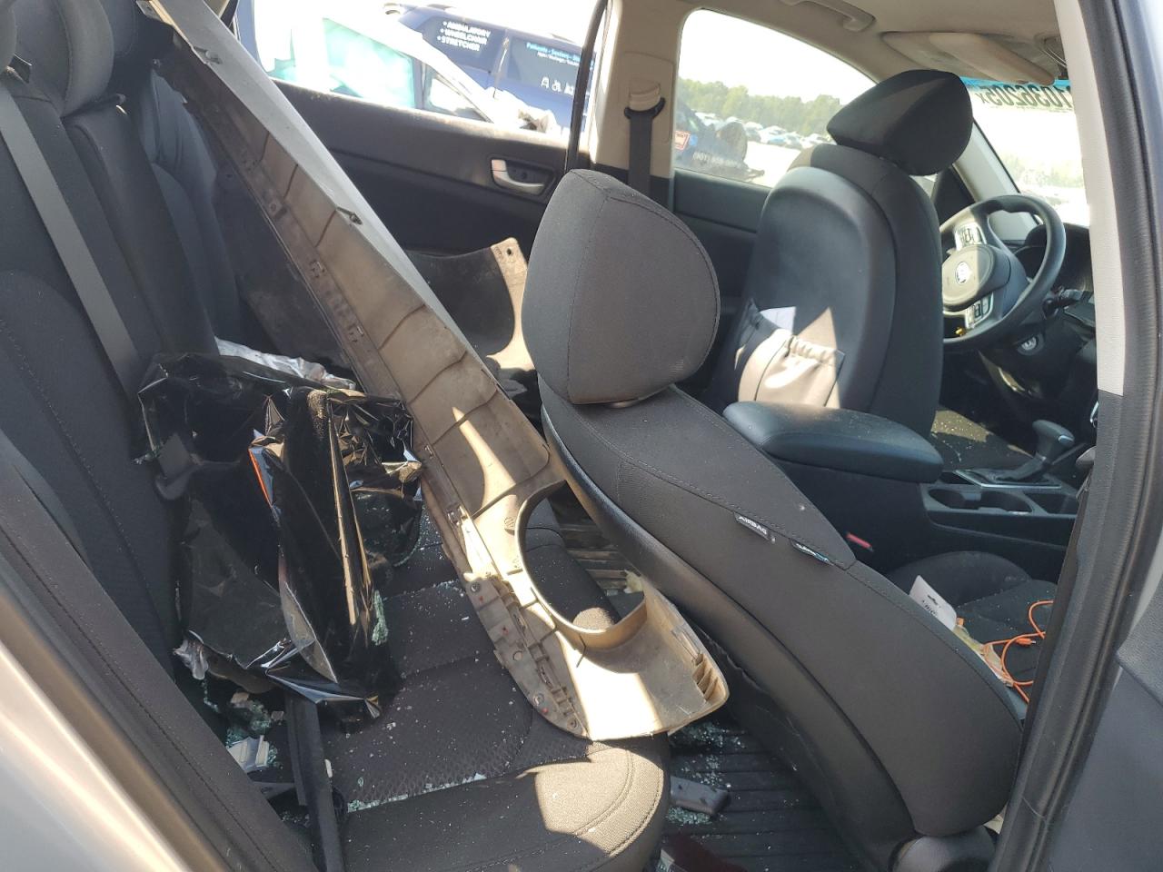 Kia Optima Lx Image 8