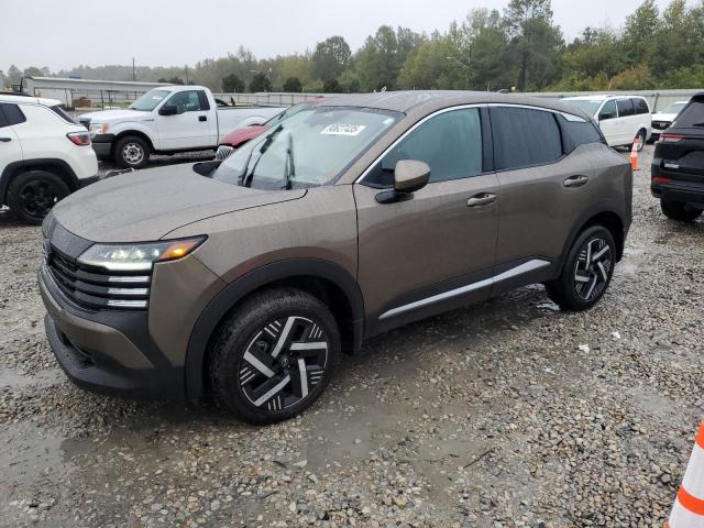  Salvage Nissan Kicks