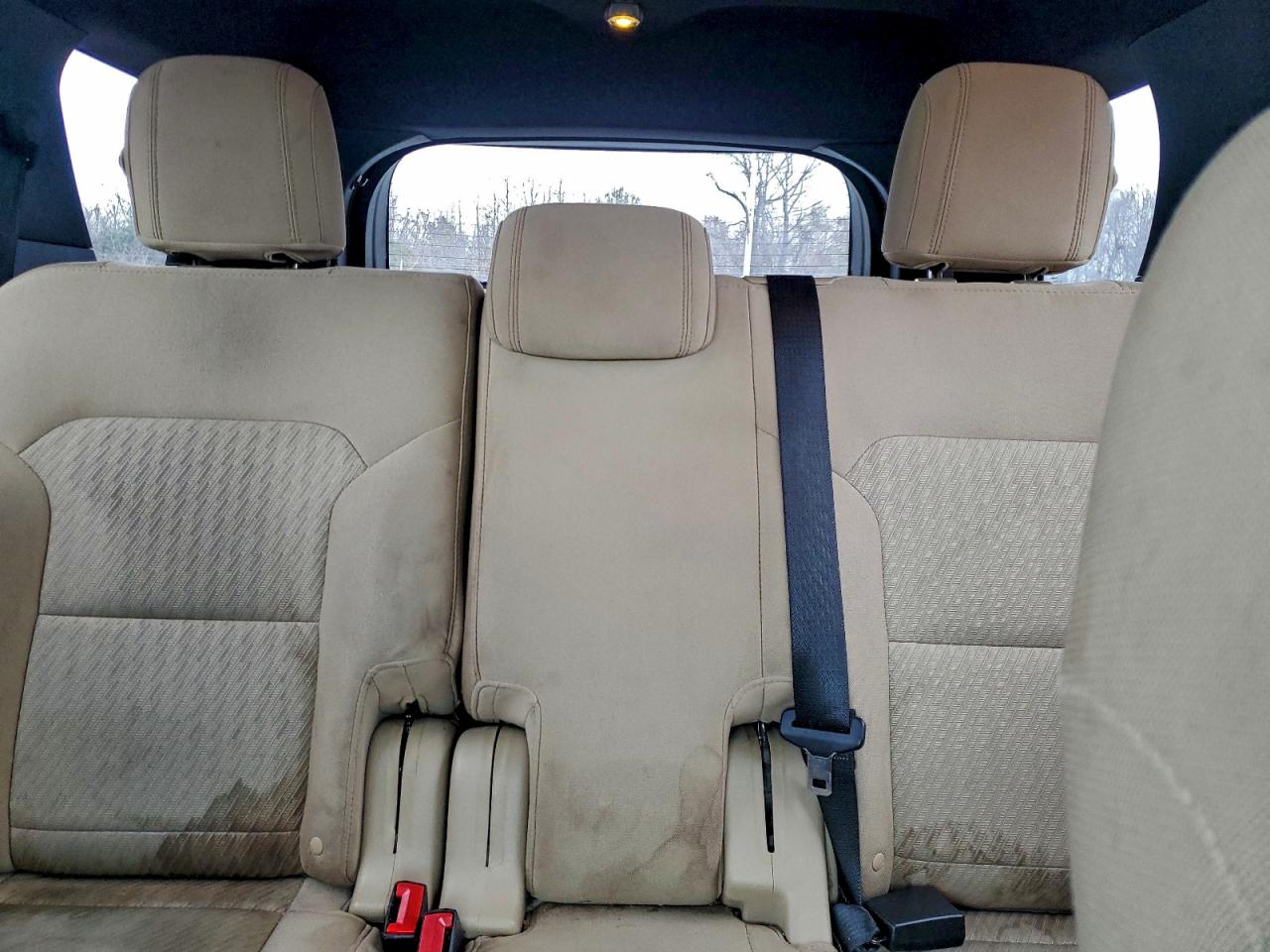 Ford Explorer Image 10