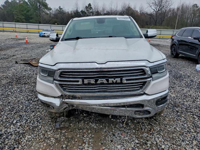 Ram 1500 Laramie Image 12