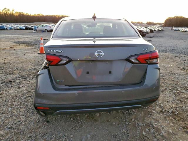 Nissan Versa Sv Image 8