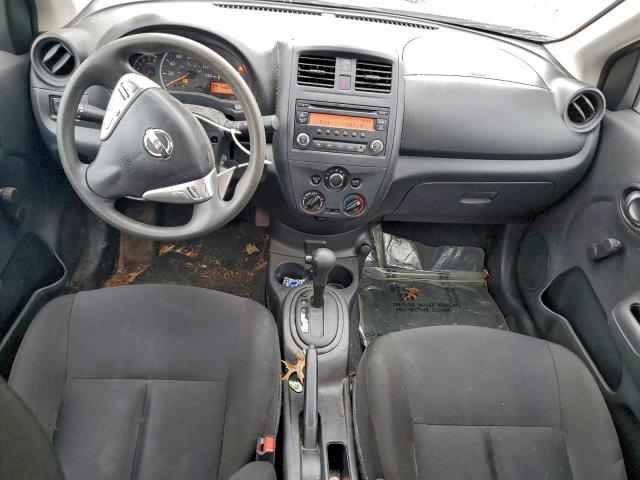 Nissan Versa S Image 2