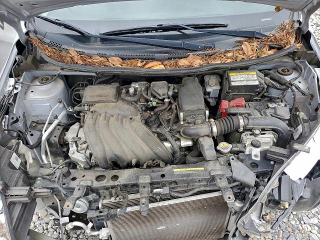 Nissan Versa S Image 10