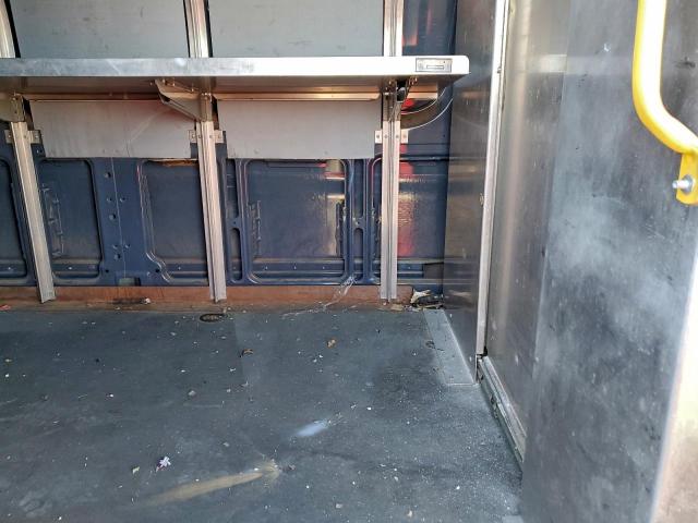 Mercedes-Benz Sprinter 2500/3500 Image 12