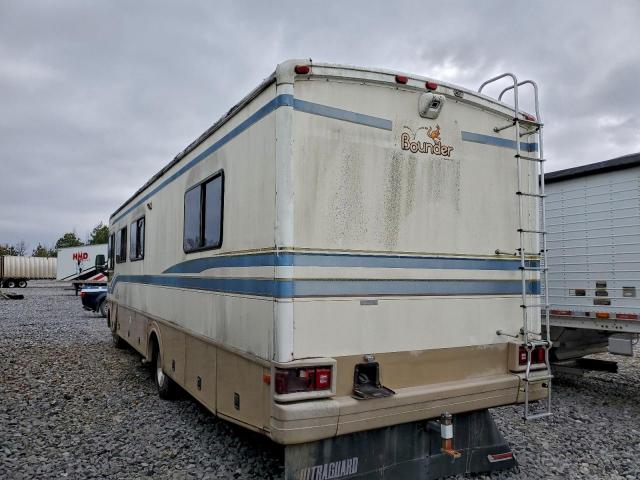 Ford F-550 Super Duty Stripped Chassis Image 8