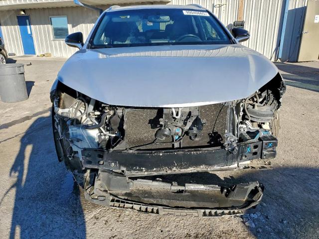 Lexus NX 200t Base Image 6