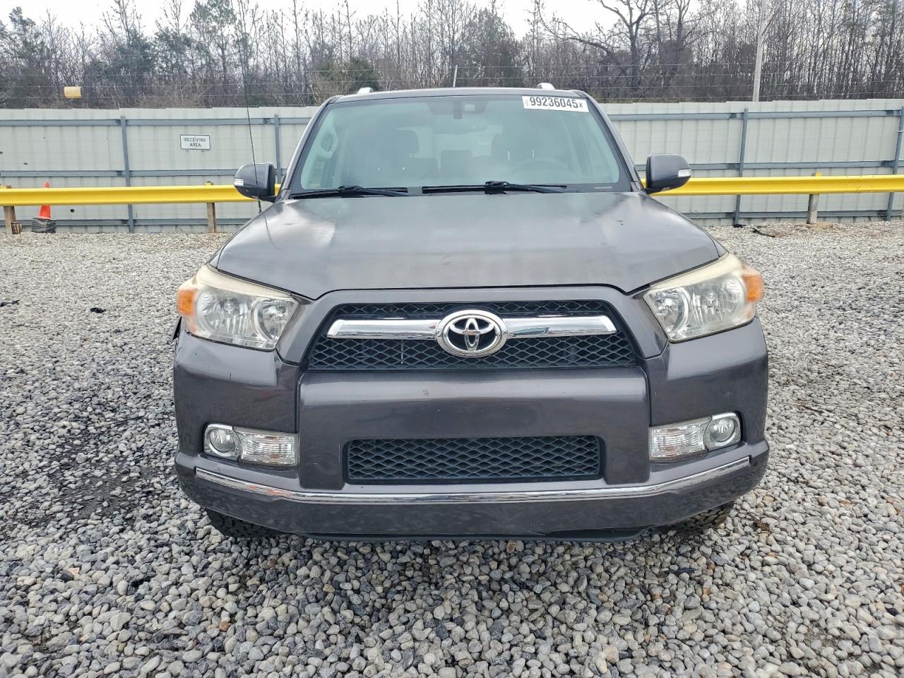 Toyota 4Runner Sr5 Image 3