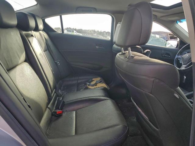 Acura ILX 20 Image 9