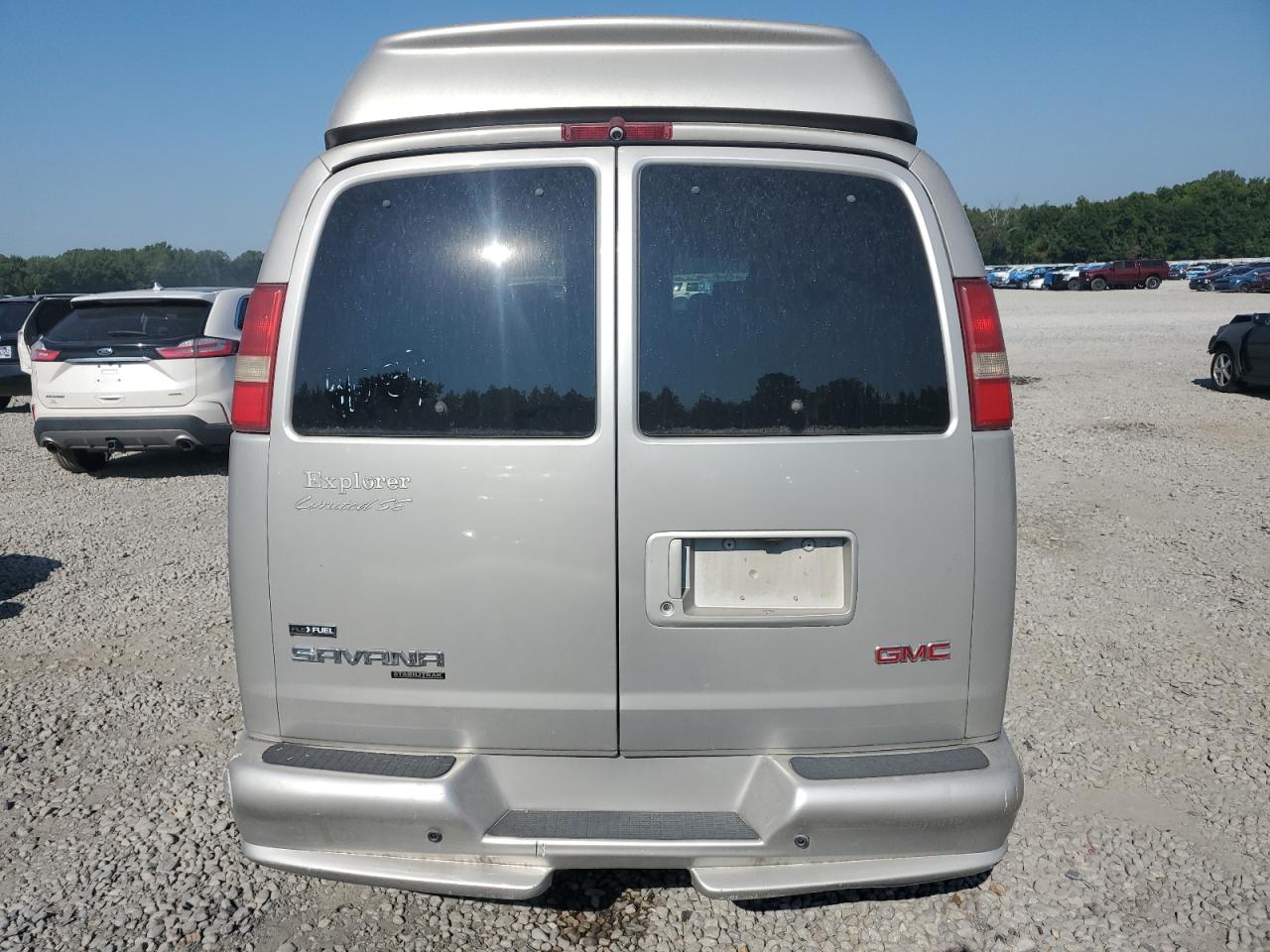 GMC Savana Rv G1500 Image 7