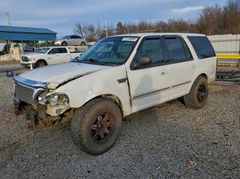 Salvage Ford Expedition