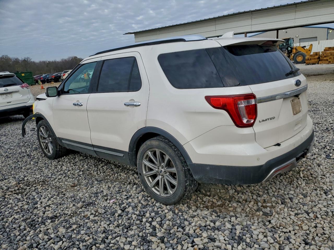 Ford Explorer Limited Image 2