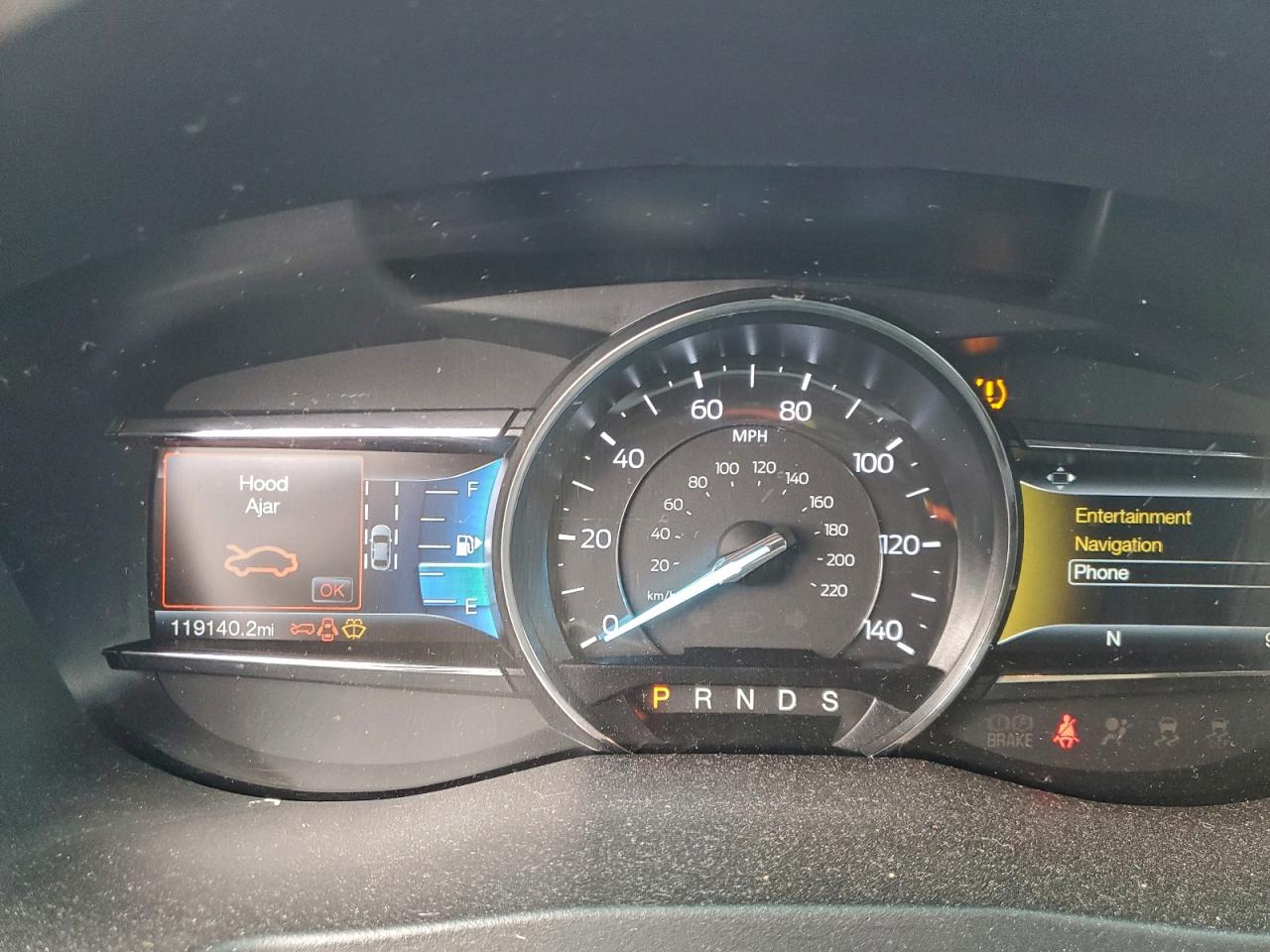 Ford Explorer Limited Image 7