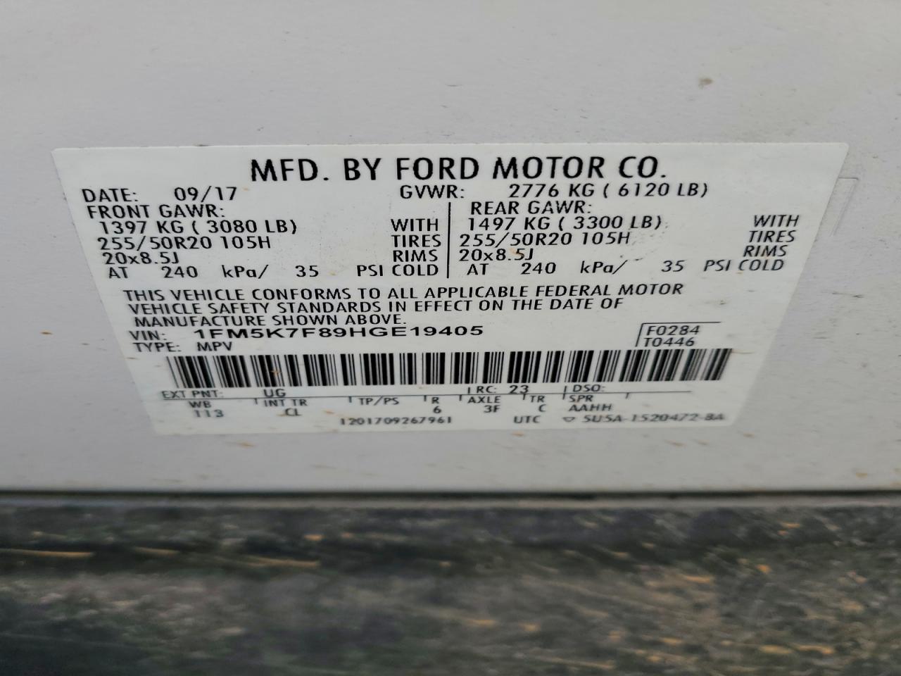 Ford Explorer Limited Image 13