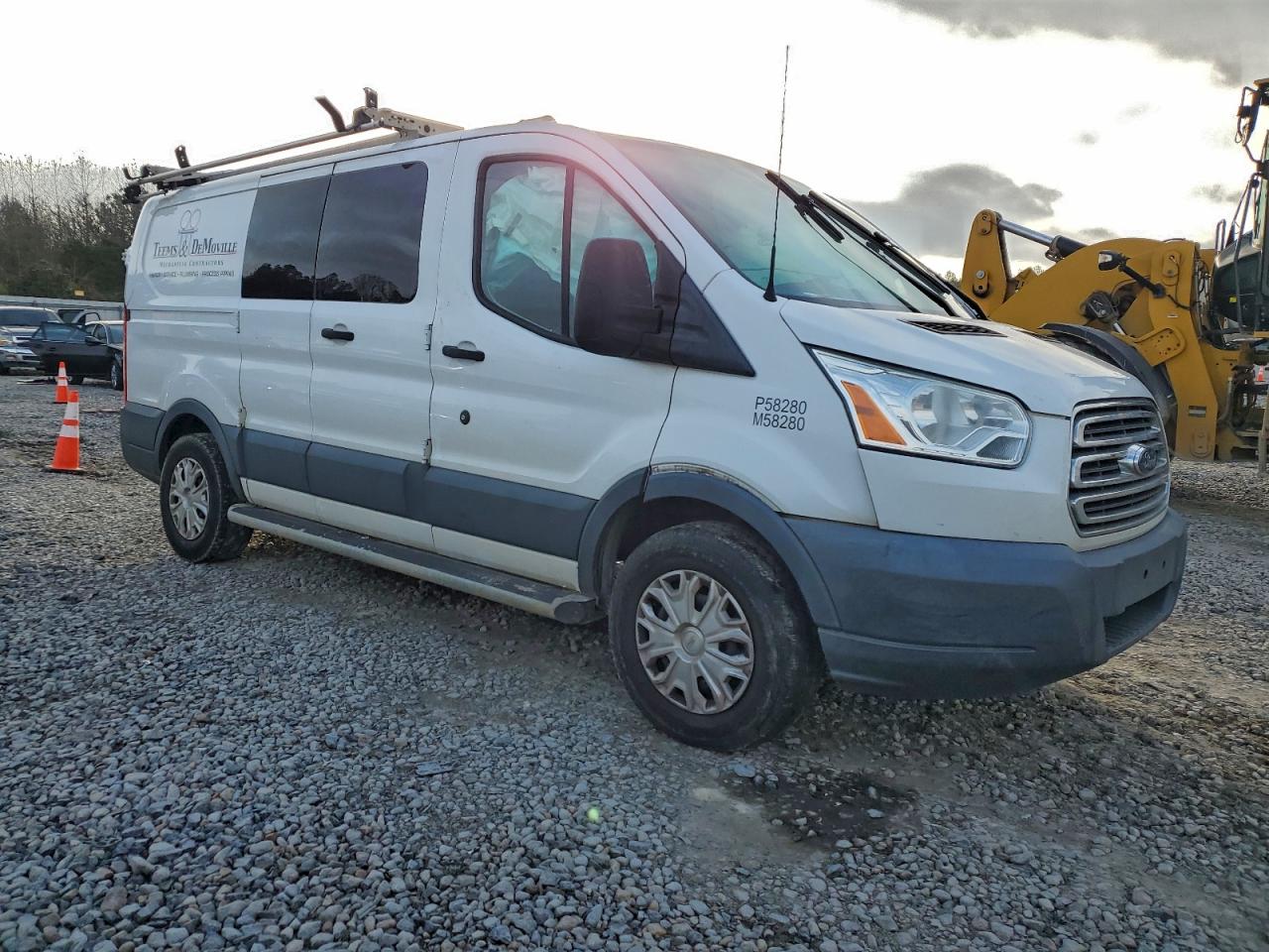 Ford Transit T-250 Image 9