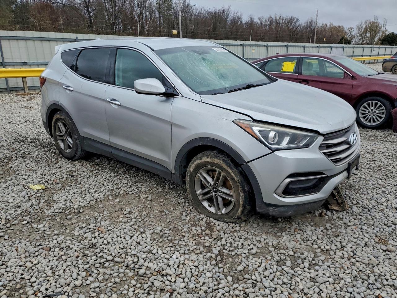 Hyundai SANTA FE Image 3