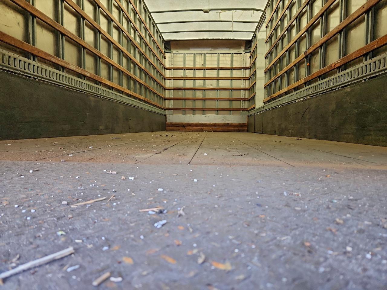 International 4300 4300 Image 5