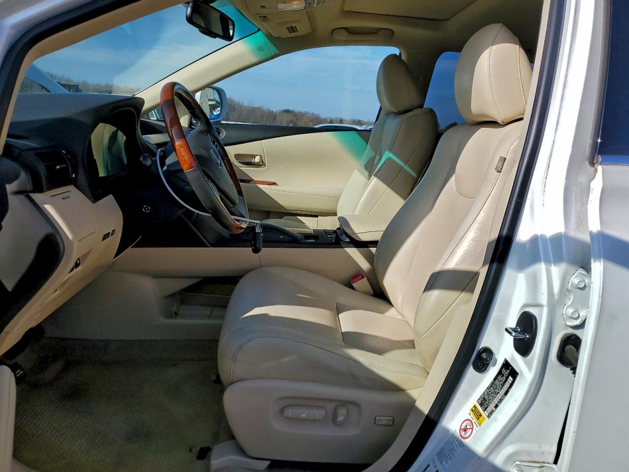 Lexus RX 450h Image 2