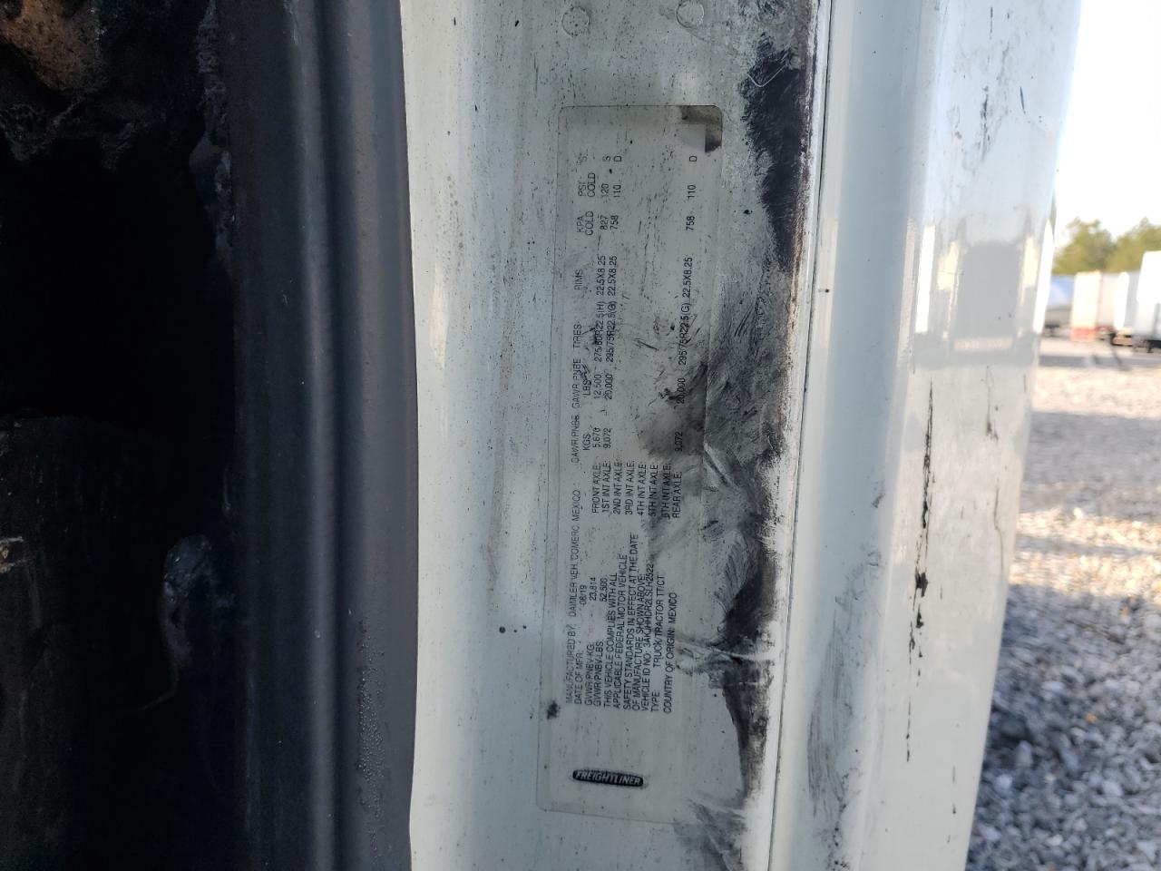 Freightliner Cascadia 1 Image 9