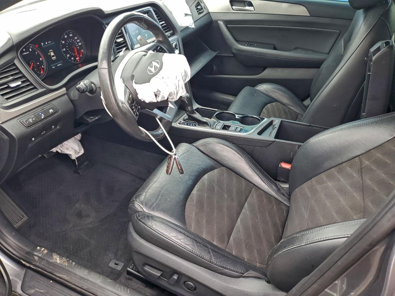 Hyundai SONATA Limited Image 8