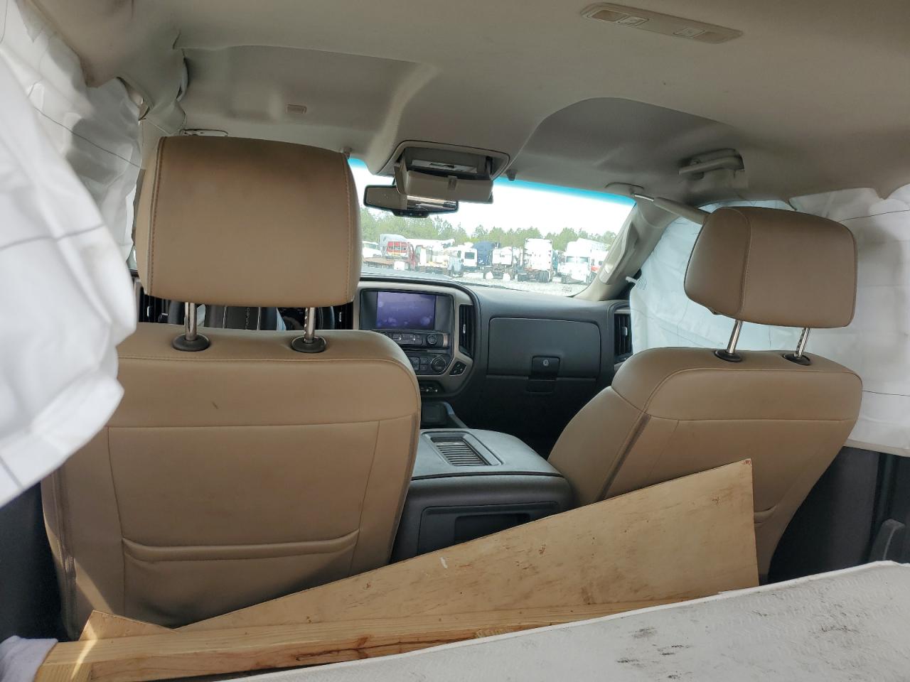 GMC Sierra K2500 Denali Image 10