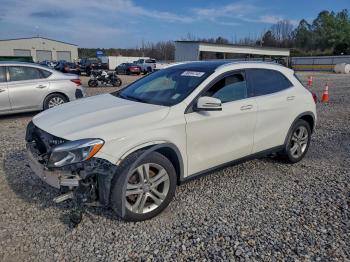  Salvage Mercedes-Benz GLA